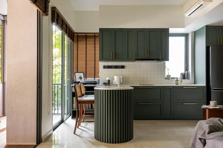 Entering this green oasis is straight off a Pinterest board