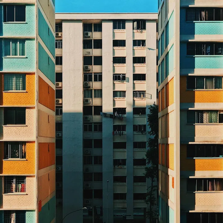 Keep HDB and Buy Condo? Here Are 5 Factors To First Consider (Photo Pexels Danial Zainudin)