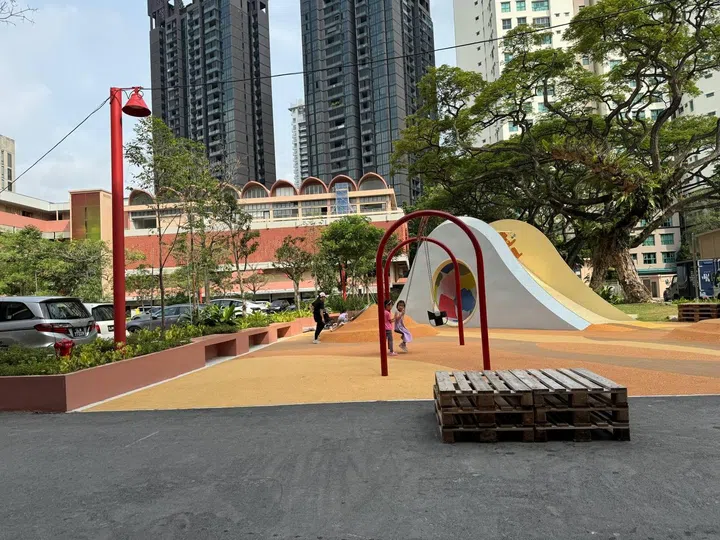 Oatside playground within the New Bahru compound.