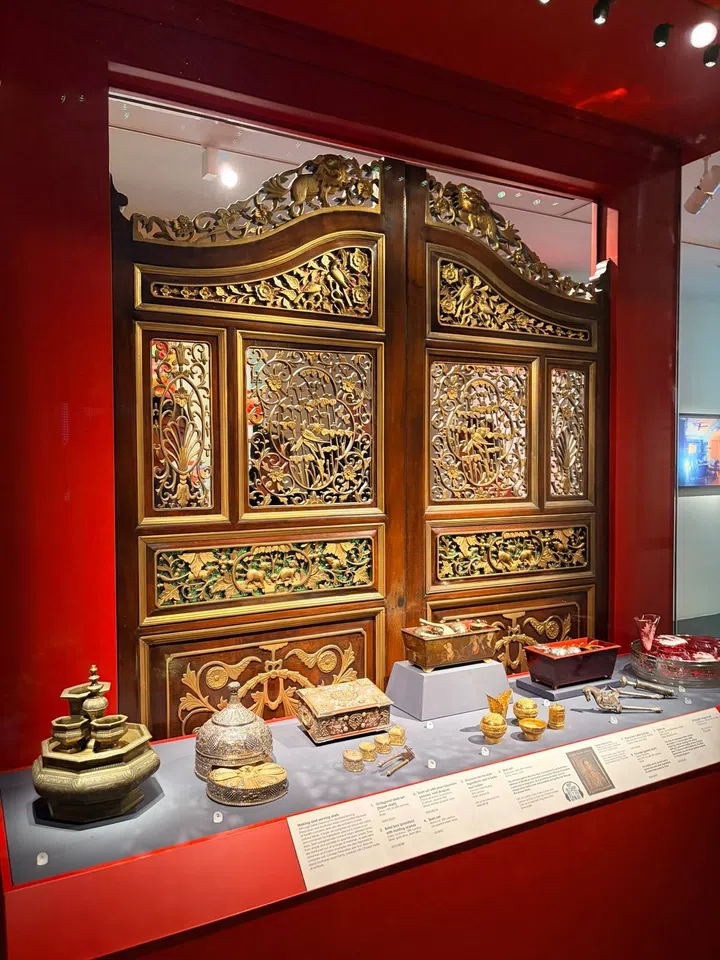 There are more Peranakan home fixtures and furniture in the permanent collections at the Peranakan Museum.