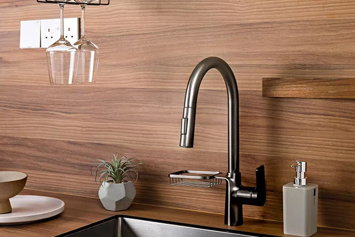 Rome Teak is available at Kompacplus.