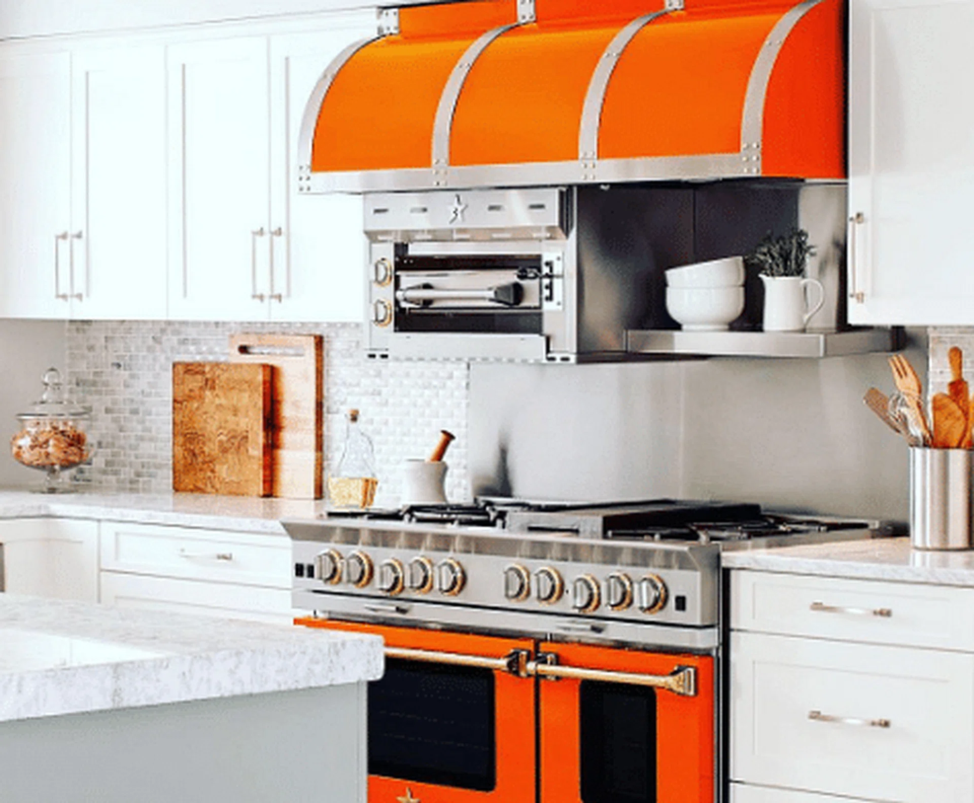 67882-orange