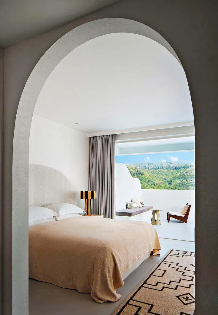 The design
of the rooms
are simple yet
stylish.