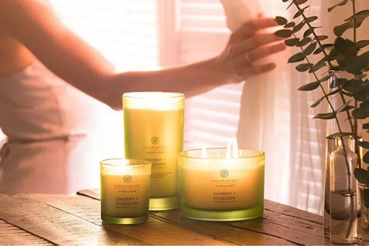 Chesapeake Bay Awaken + Invigorate Candle (Lemongrass Eucalyptus)