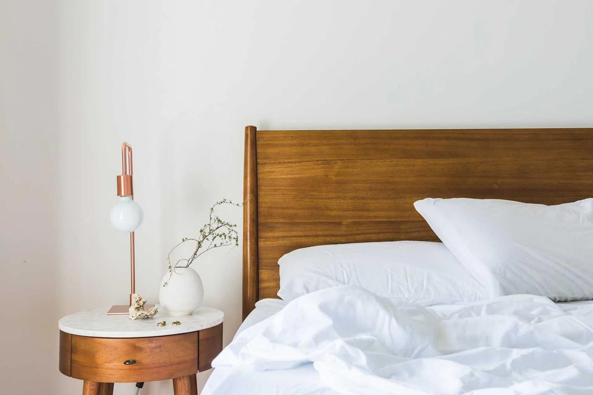 10 Best Mattress Singapore: Sealy vs Tempur, King Koil, Simmons (Photo Pexels Burst)