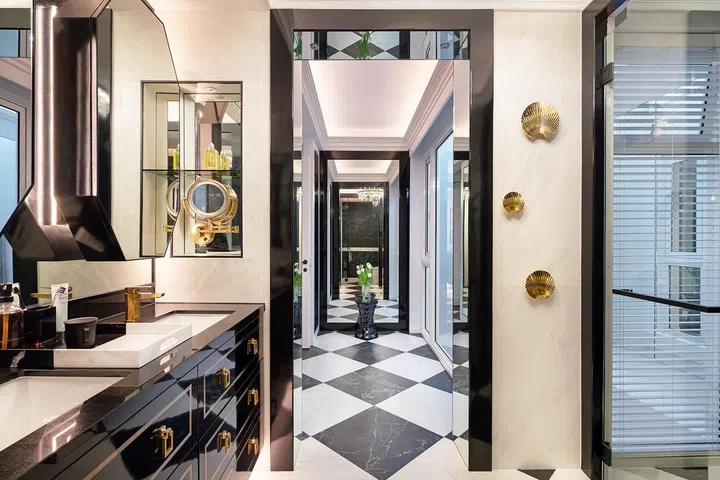 Art Deco-inspired master bathroom design