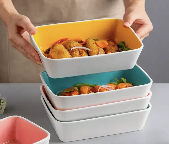 Judy House ceramic baking dish from Amazon ($61.29).