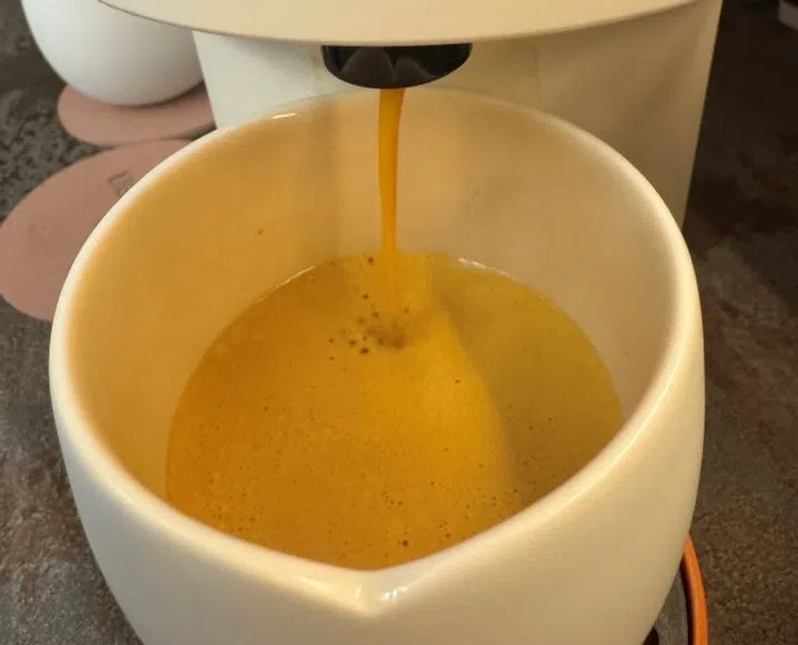 The fragrance from brewing the Nº20 at home filled my entire lounge and instantly perked up my morning. 