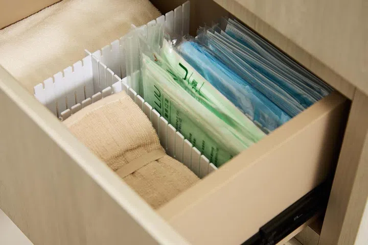 Organizer panel, 2 pieces, $2.18, from Daiso.