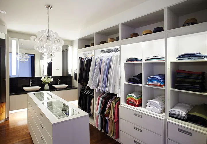 The homeowners invested in a moisture-resistant, anti-termite wardrobe that was made locally by Mudian.