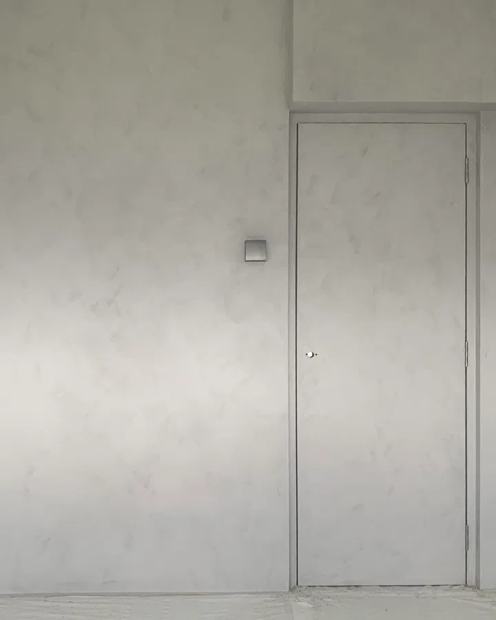 R.Limewash paint is sold at $65/1L and $180/5L.