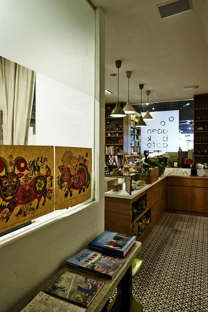 bookstore, bookshop, interiors, shopping