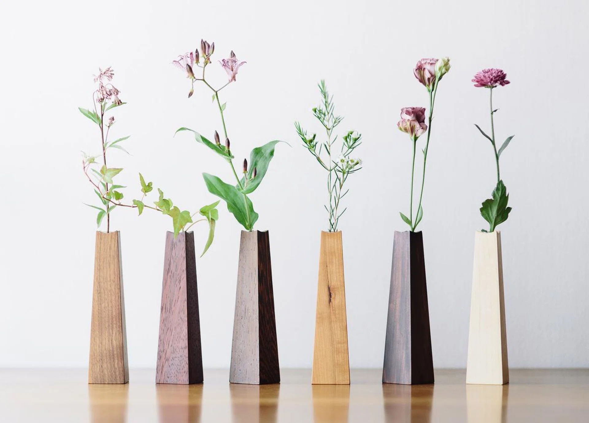 90258-june_snippets_vase_1