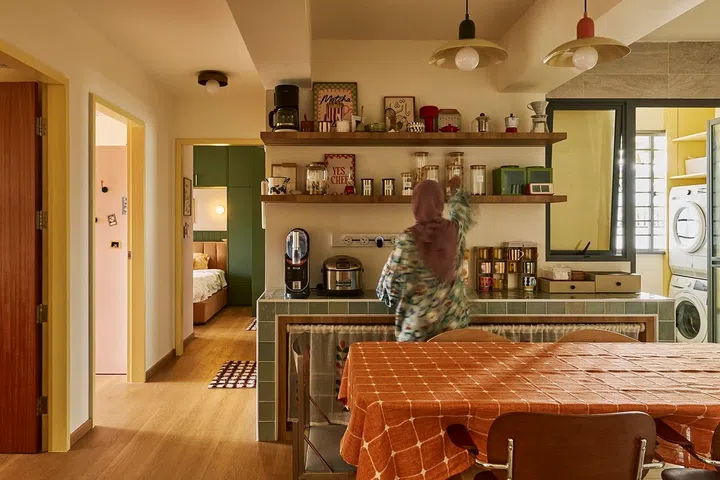 Open shelving keeps everyday essentials within easy reach, making the kitchen feel warm, welcoming, and practical.