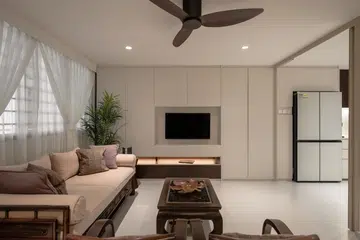 Tradition meets the contemporary in this 4-room HDB. 
