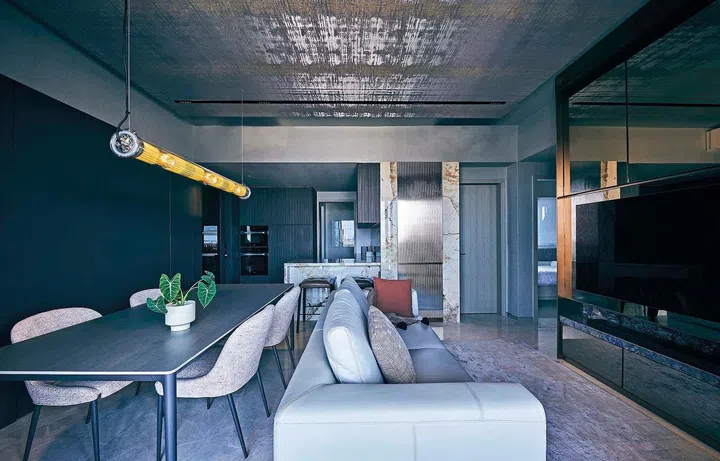 House Tours: A luxurious hotel-like four-room condo in Serangoon for a family of four (Photo Veronica Tay, Art Direction Nonie Chen)