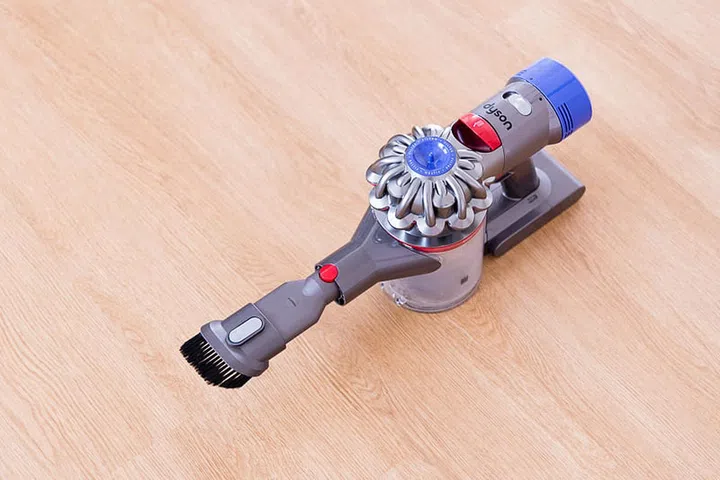 Dyson V8 Fluffy with a short cleaning attachment