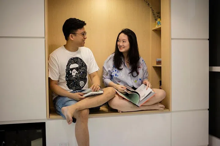 House Tour: Clever storage ideas in the one-bedroom apartment of Zairyo founders