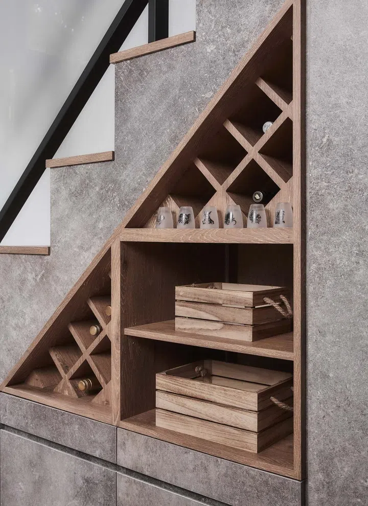 storage space under the staircase