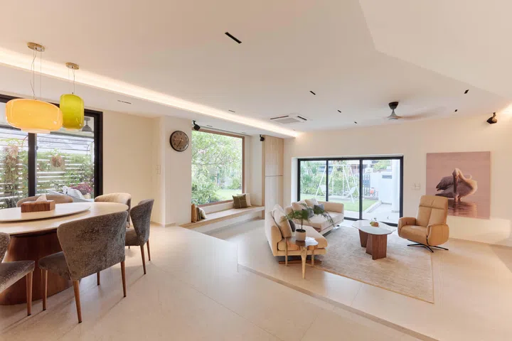 Designed as a backdrop for family life rather than a showroom, the living room pairs understated architecture with carefully curated Cellini furnishings.