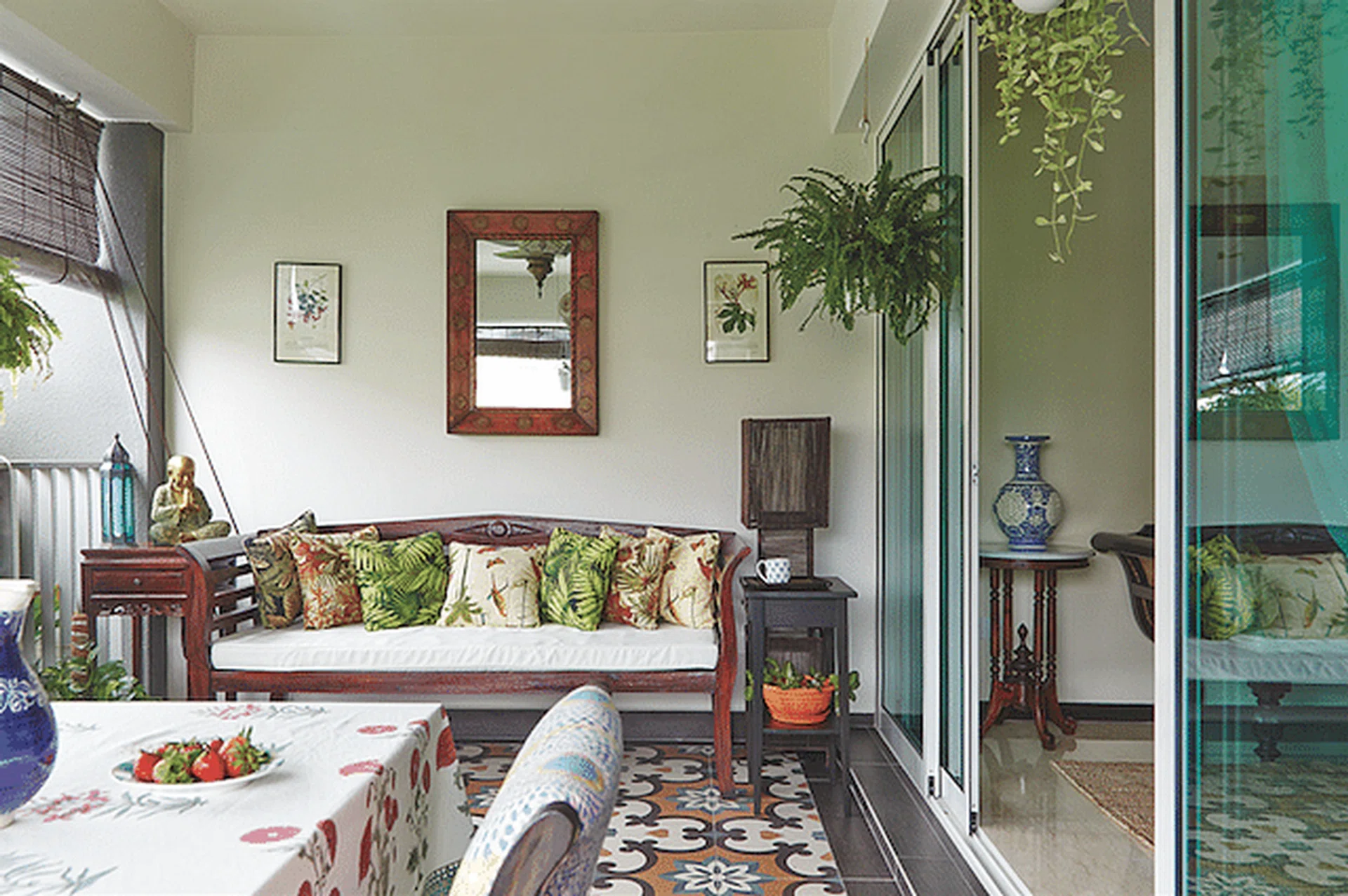 74562-homeland_balcony