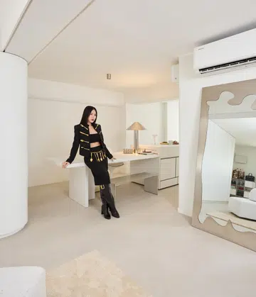 Tres chic fashion stylist, Rong, who self-designed her entire home.