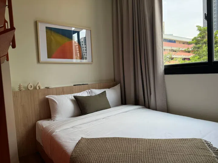 My 1-bedroom suite within Alma House opened up to views of the New Bahru compounds.