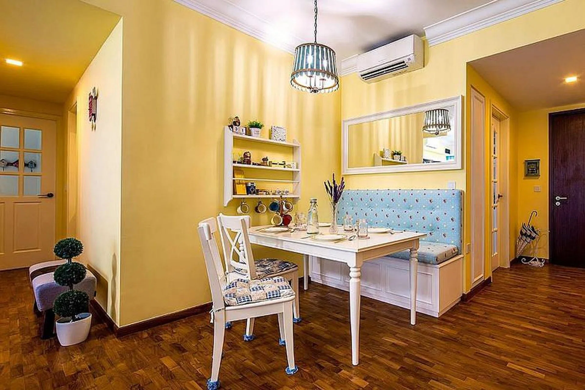 71905-st_dining_area
