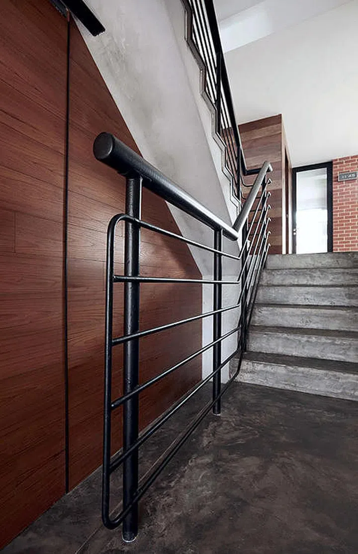 Concrete screed staircase