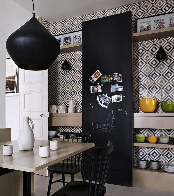 magnetic display board