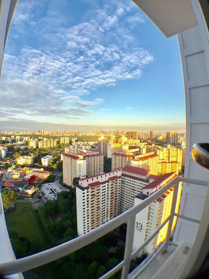 >The view from the 36th-floor unit at Block 18D, Holland Drive which fetched $1.03m in July 2017.