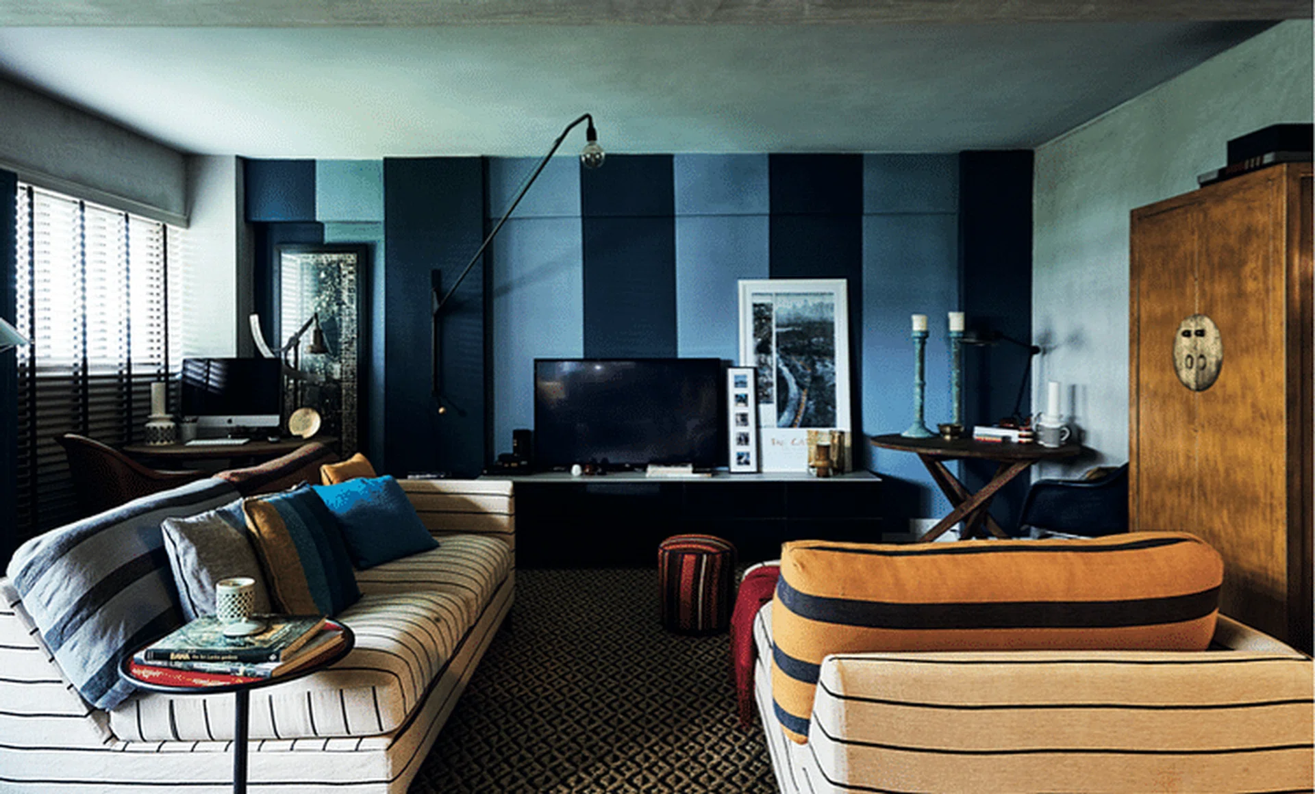 73377-clarence_tay_sitting