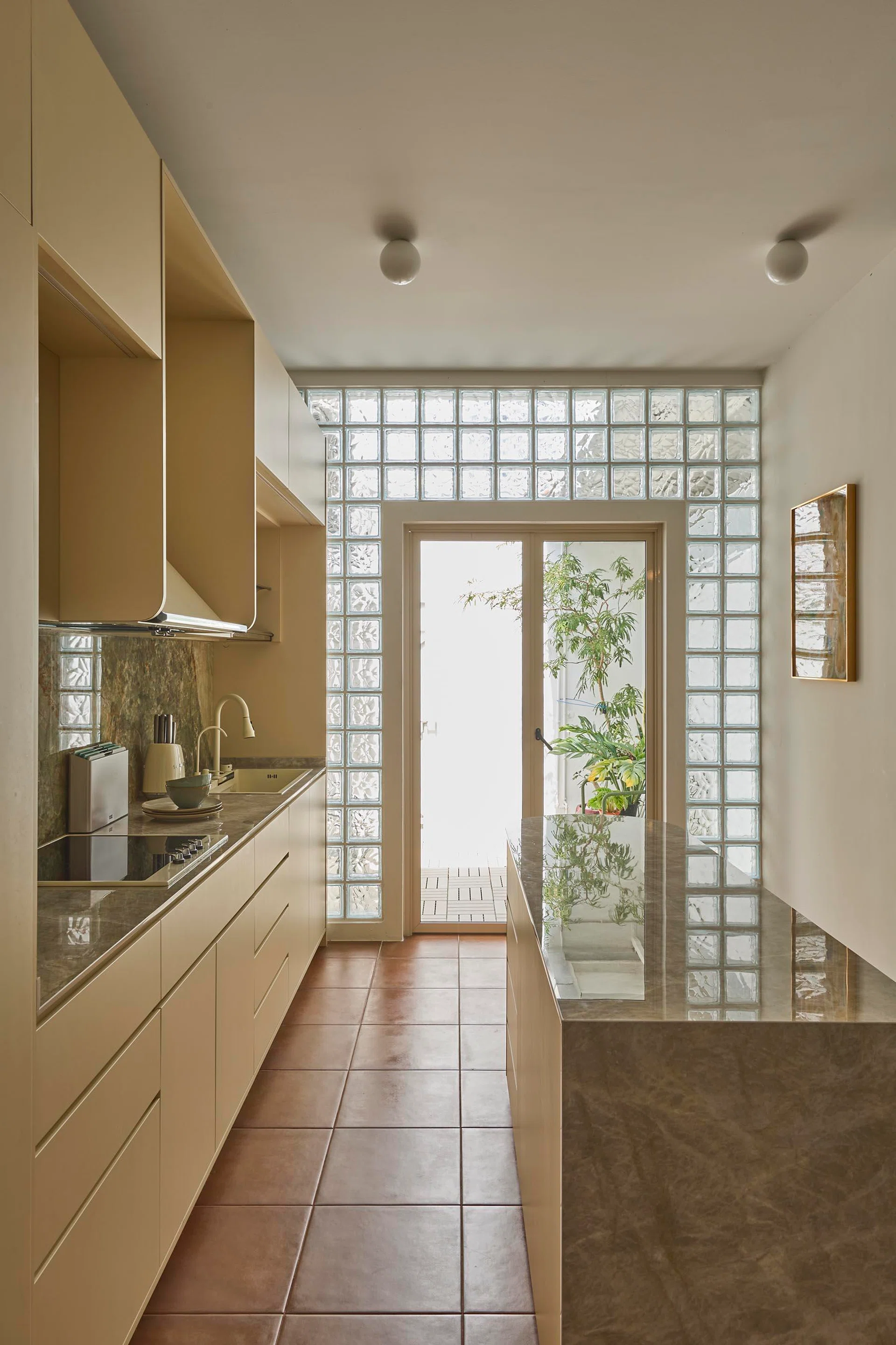 A couple in their late 30s, their two young daughters, and their Samoyed–Spitz mix, Friday, lives in a strata-landed home in Shrewsbury Road, designed by Jake Lee, Persqft. (1,800 sq ft design scope)