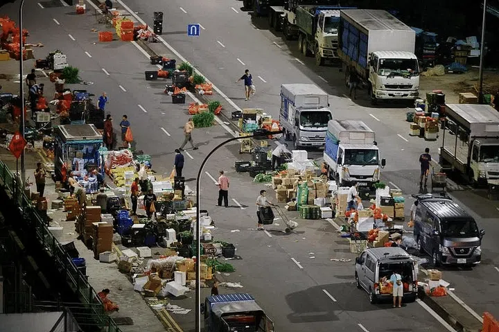 Toa Payoh night vegetable market to close in August as area looks forward to development (Photo Straits Times)