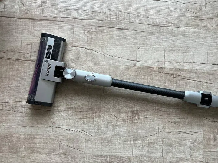 Shark CleanSense IQ cordless vacuum hand stick