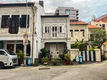 Everton Road Shophouse: Freehold Conservation Landed Houses