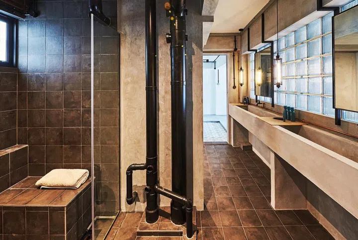 House Tour: $120k Industrial Reno for a 50-year-old 5-Room HDB in Geylang Bahru