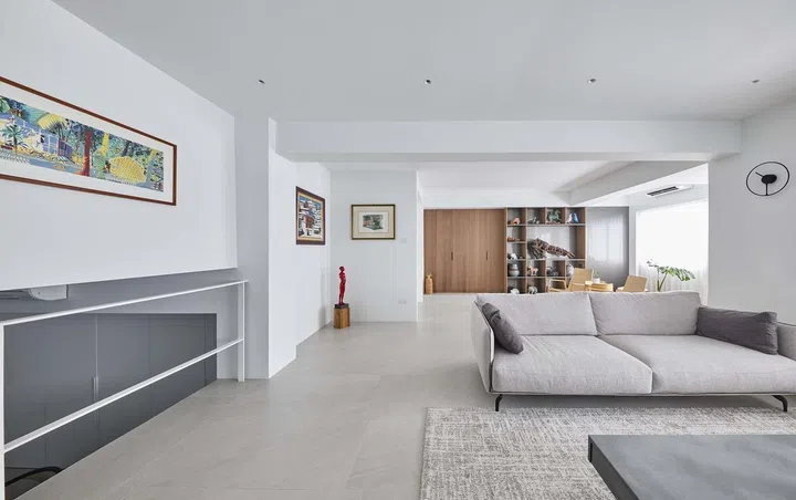 Living room in a 3,500 sq ft 4-bedroom Pandan Valley condo.