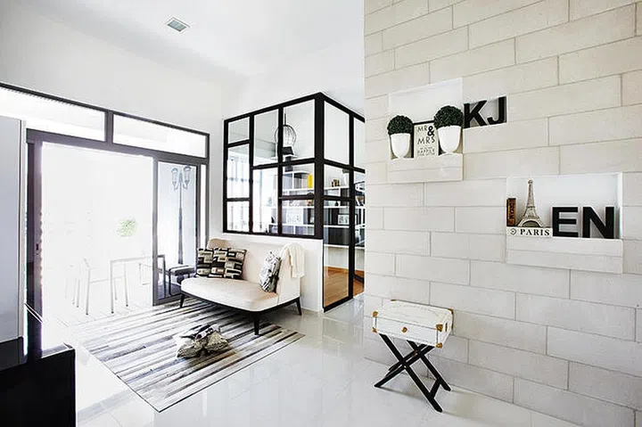 HDB, dbss, four-room flat,