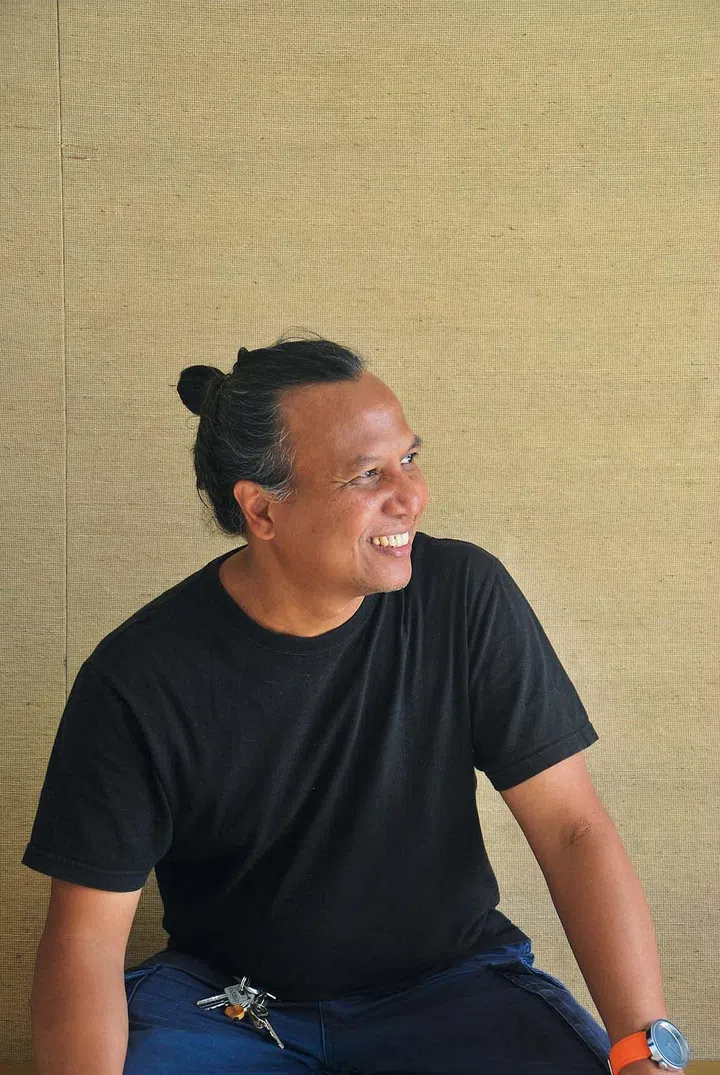 Indonesian Designer Adhi Nugraha Makes Homeware From Dung