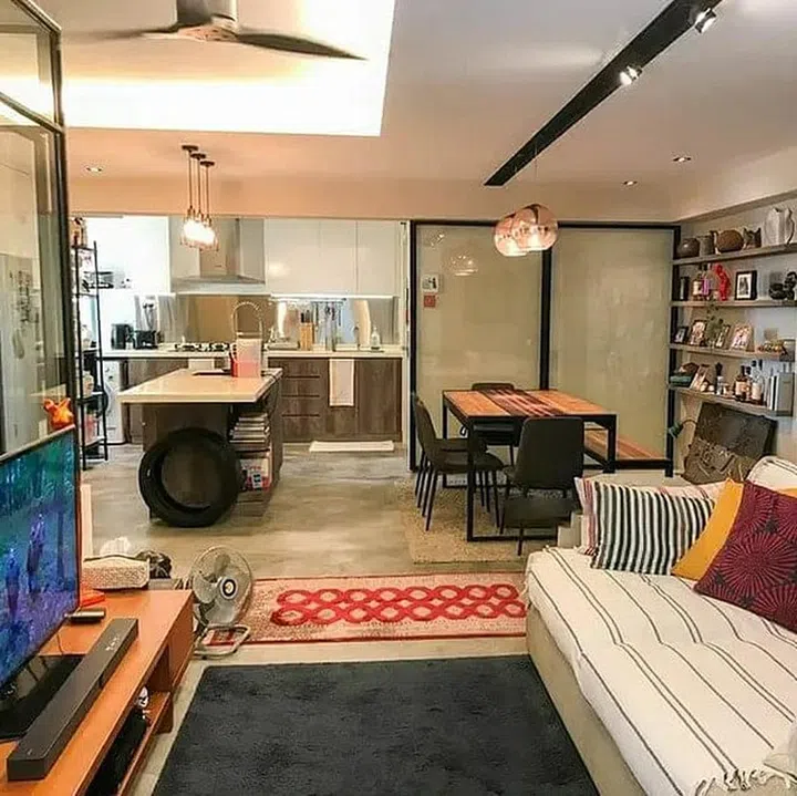 987A Jurong West Street 93 is selling at $670,000.