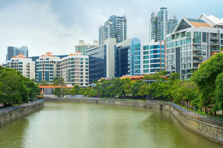 Architecture and condominiums in Singapore near the Singapore river in the day. Image from 123RF