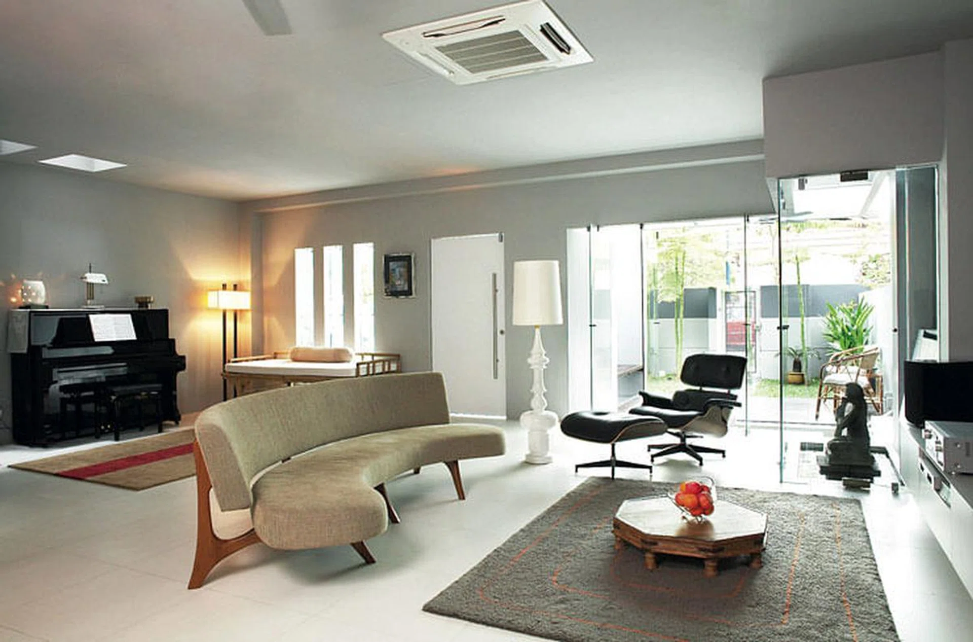 hd_sept_2009_pg_138-139