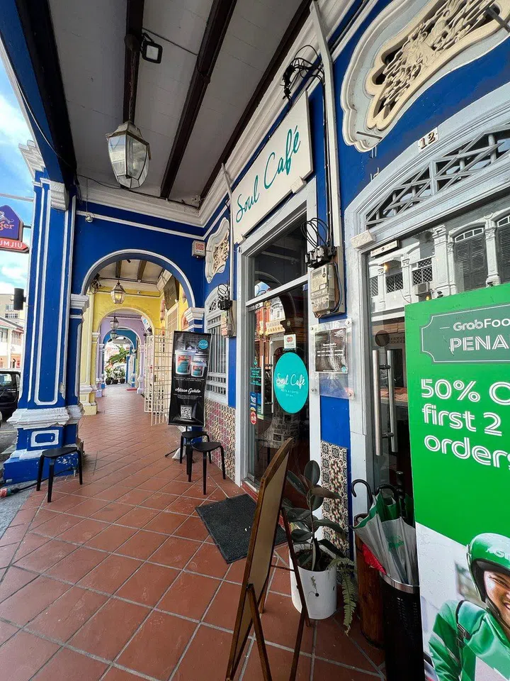 soul cafe along penang colourful street