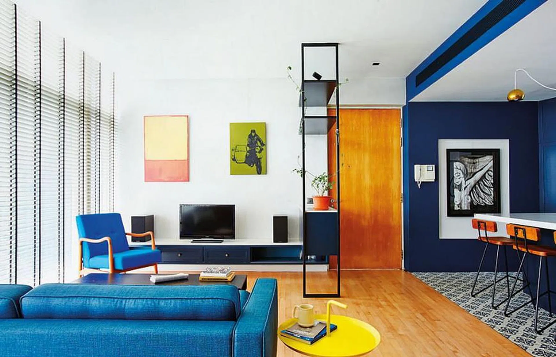 73919-duplex_living_1