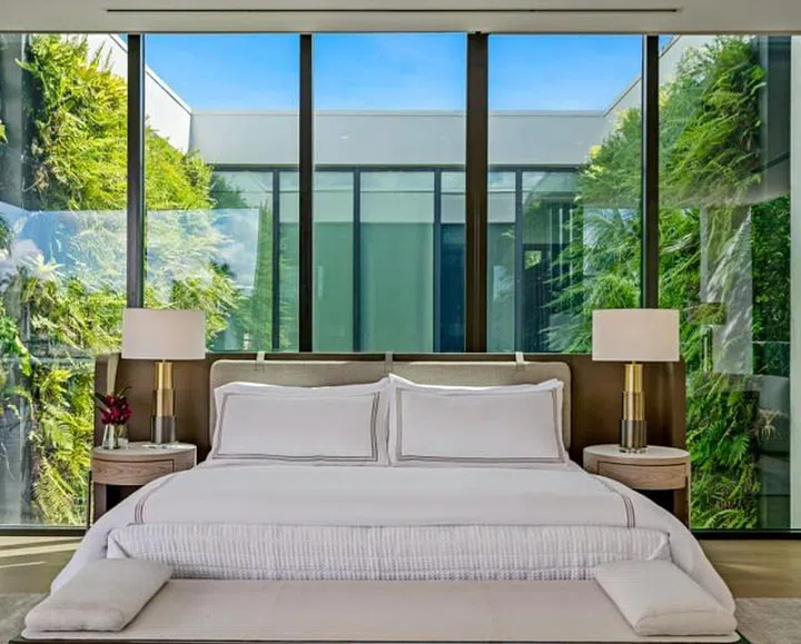 House Tour: Lil Wayne's Miami Beach Home is Worth US$29.5 Million