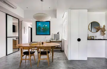 Classy and elegant Balmoral Spring condominium apartment near Bukit Timah