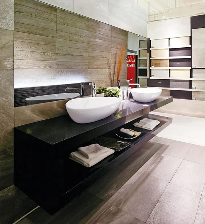 Bathroom fittings on display in the Hafary Eunos showroom.