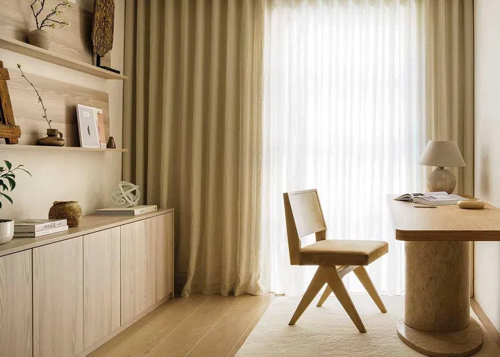 House Tour: A 3-Room Apartment in Central London Designed In Line With Feng Shui Principles (Photo Vigo Jansons; Styling Libby Benggio)