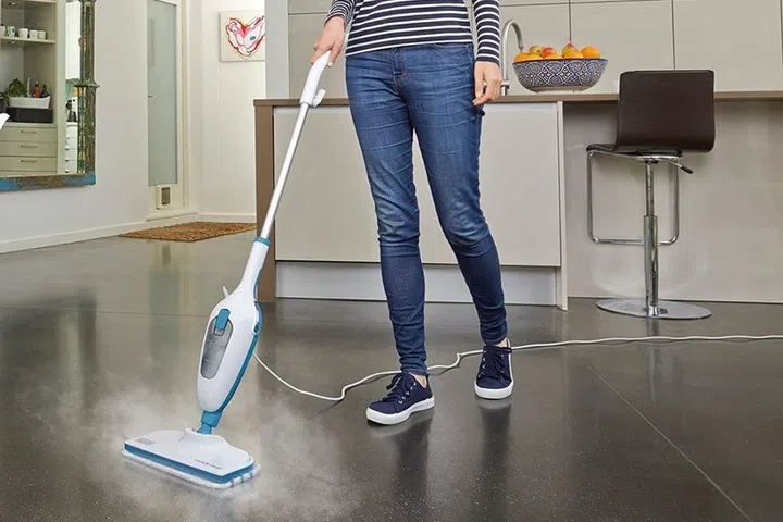 Black & Decker 5-In-1 Steam Mop, $125.90